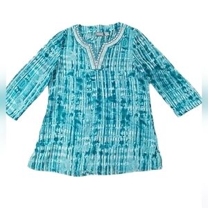 Chico's~Size 0~Green Multi Color Blouse.